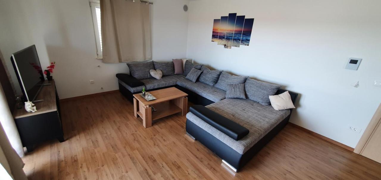Apartments Kalajica Τρογκίρ Εξωτερικό φωτογραφία