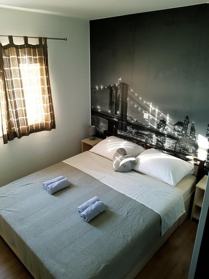 Apartments Kalajica Τρογκίρ Εξωτερικό φωτογραφία